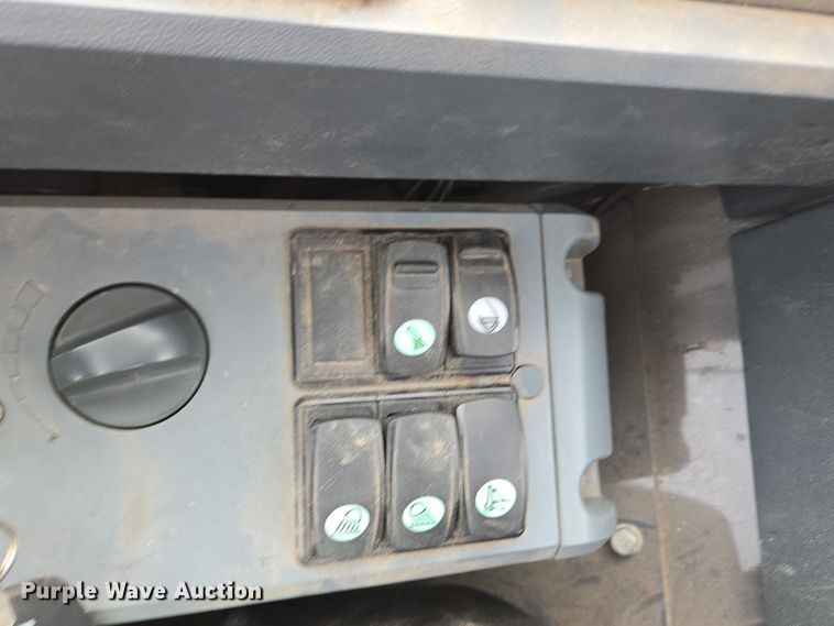 image for item YA0361 2023 XCMG XE55U mini excavator