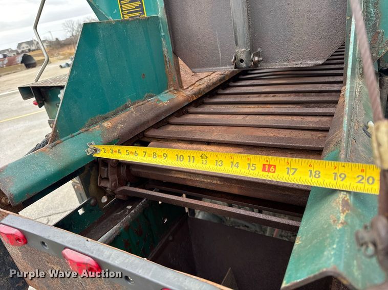 image for item DH9867 2011 International 7400 spreader truck