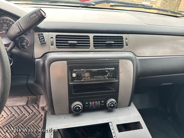 image for item DO0083 2014 Chevrolet Tahoe Police SUV