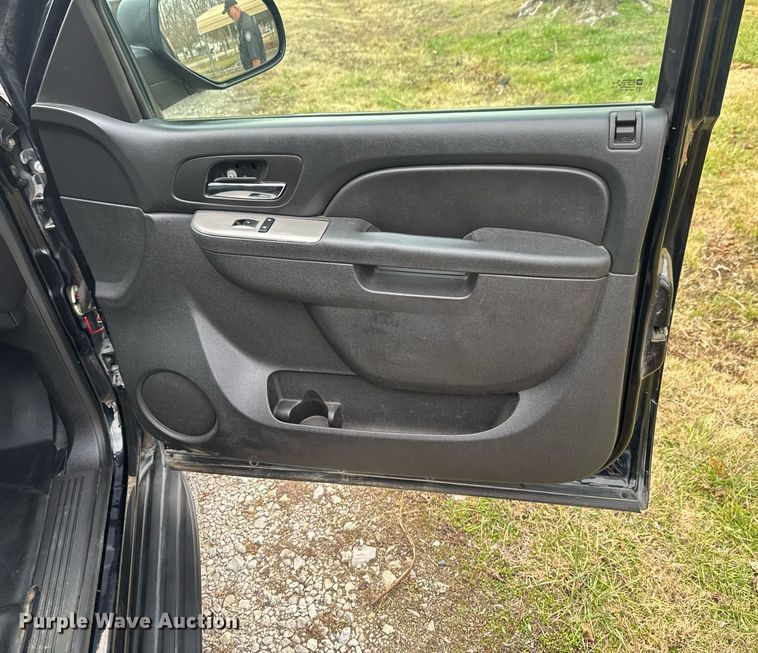 image for item DO0083 2014 Chevrolet Tahoe Police SUV