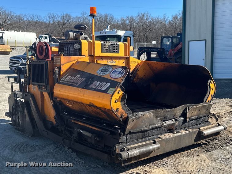 image for item DO0433 2017 LeeBoy 8515D paver