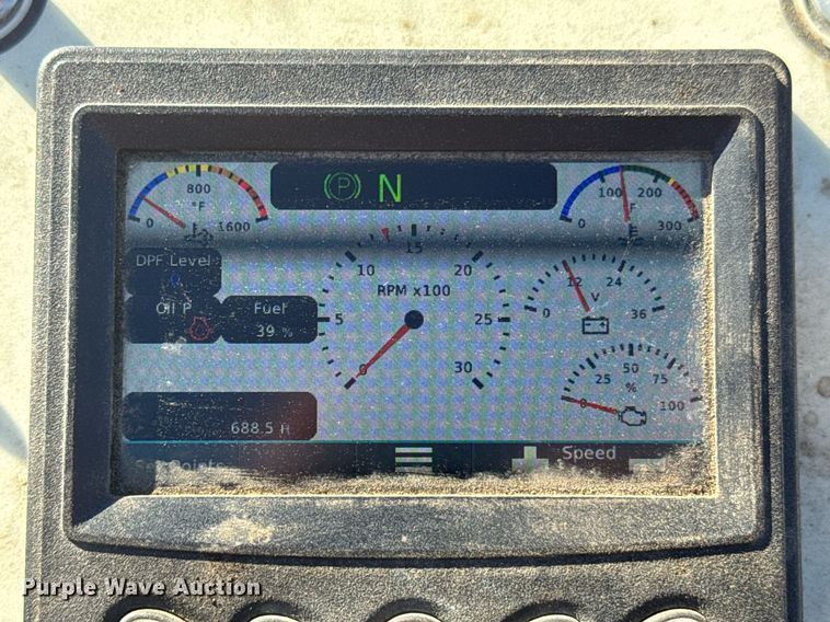 image for item DO0433 2017 LeeBoy 8515D paver