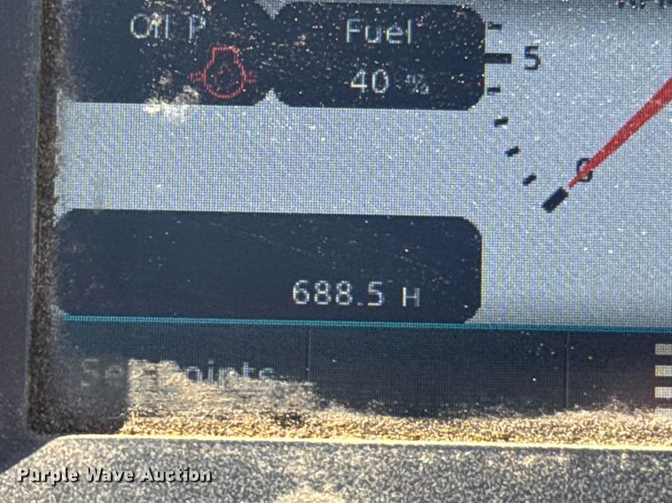 image for item DO0433 2017 LeeBoy 8515D paver