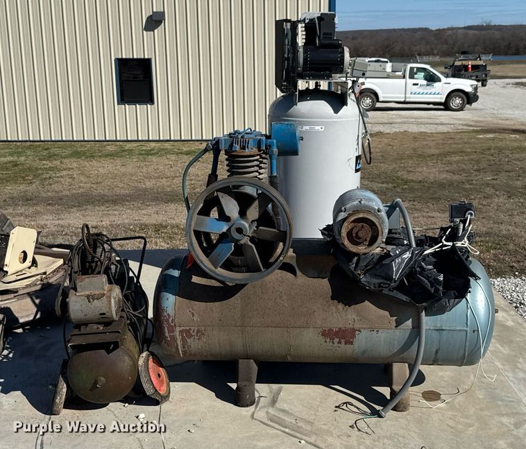 image for item DO0434 (3) air compressors