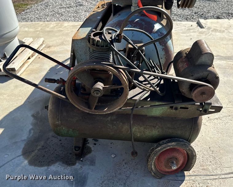 image for item DO0434 (3) air compressors