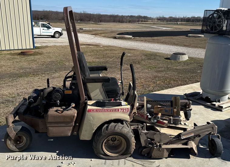 image for item DO0435 Grasshopper 721D ZTR lawn mower