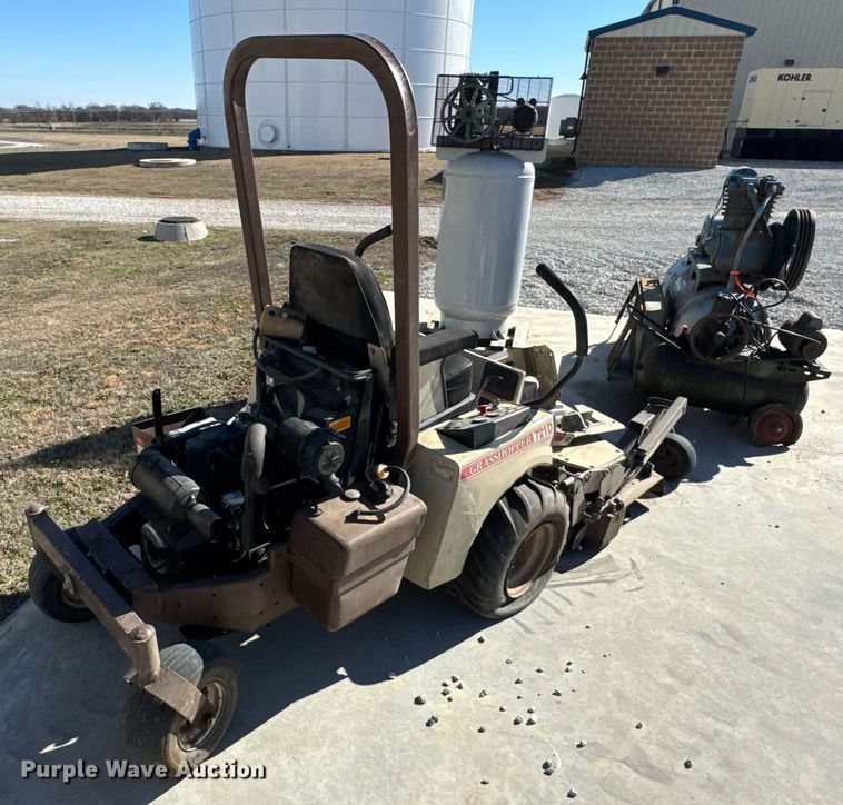 image for item DO0435 Grasshopper 721D ZTR lawn mower