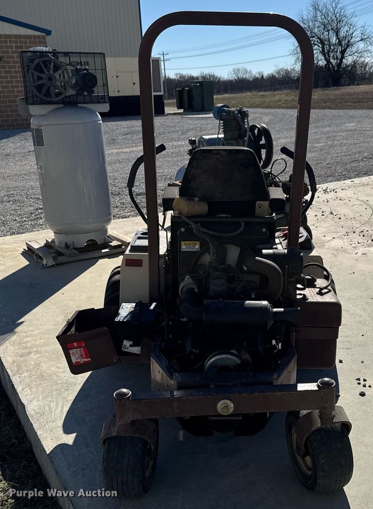 image for item DO0435 Grasshopper 721D ZTR lawn mower