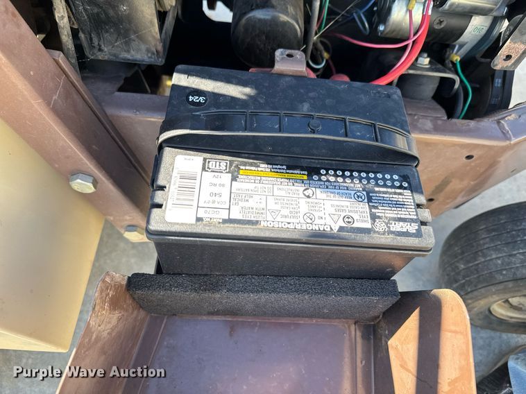 image for item DO0435 Grasshopper 721D ZTR lawn mower