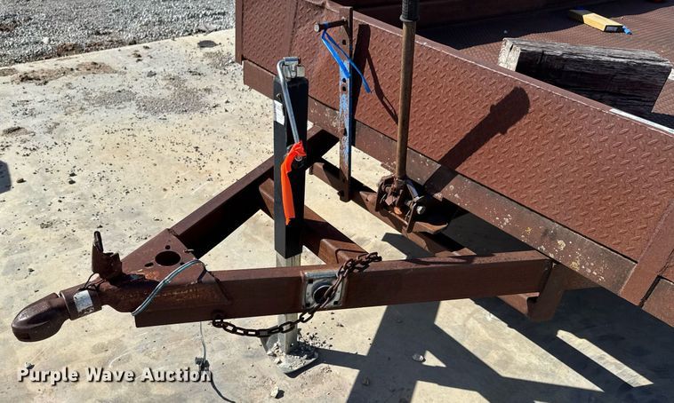 image for item DO0439 Tilt deck equipment trailer