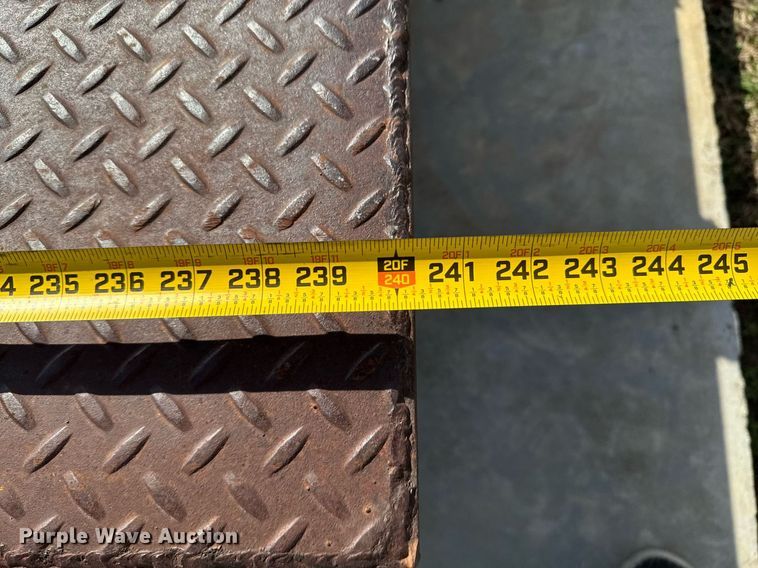 image for item DO0439 Tilt deck equipment trailer