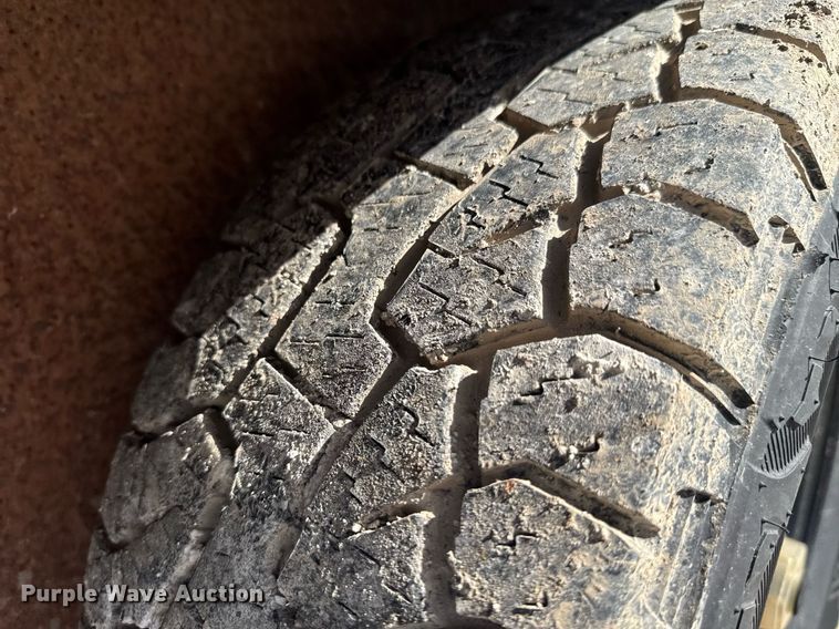 image for item DO0439 Tilt deck equipment trailer