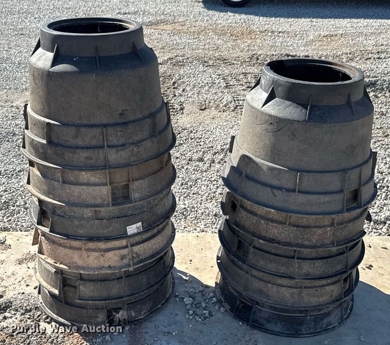 image for item DO0441 (16) water meter covers