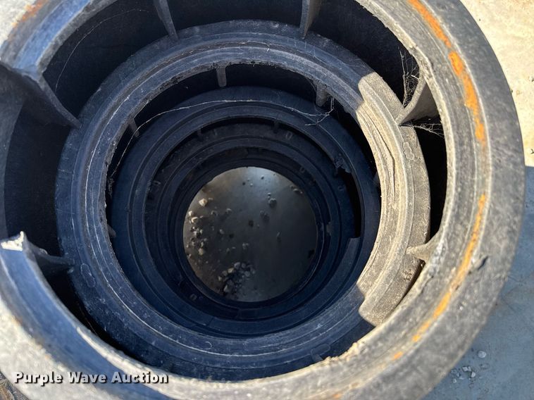 image for item DO0441 (16) water meter covers