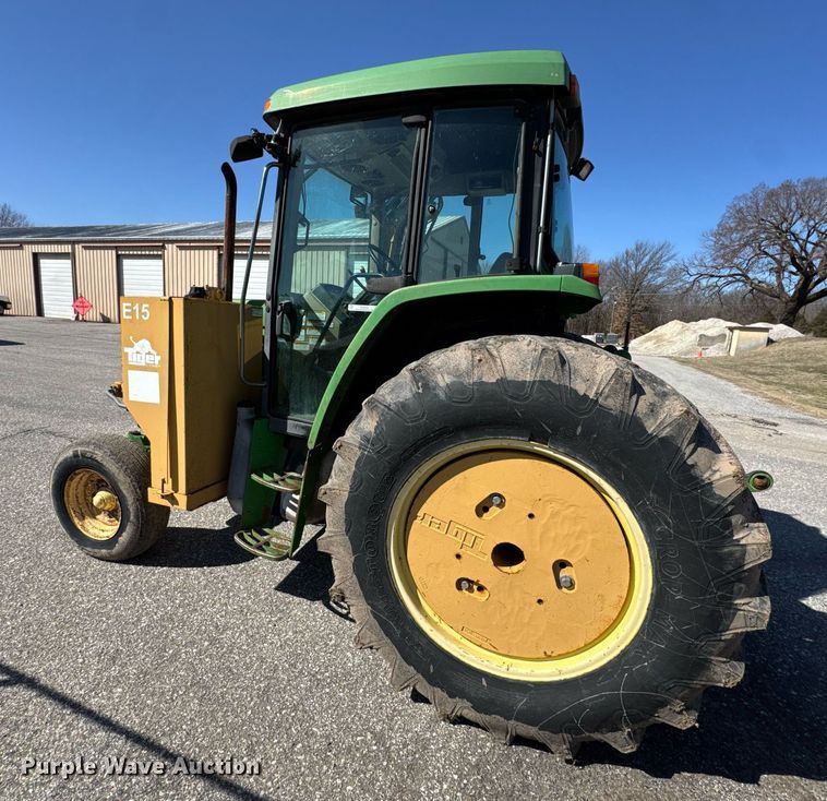 image for item DO0444 2002 John Deere 6405 tractor