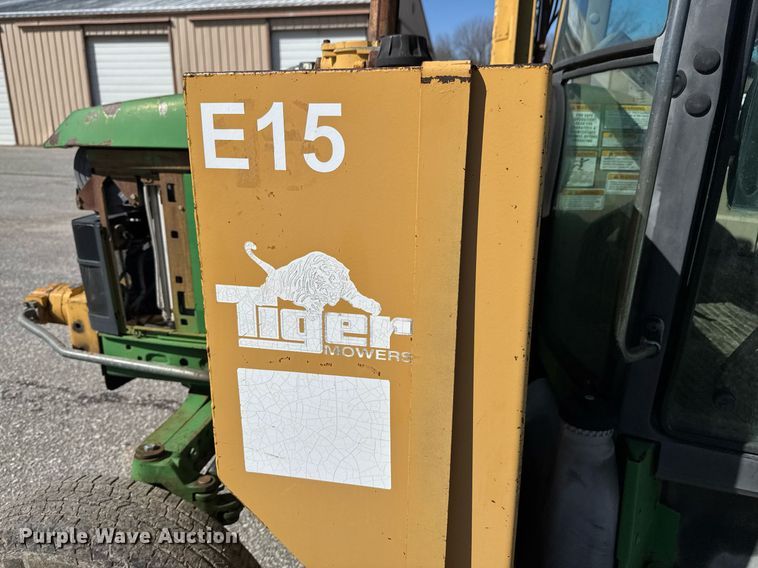 image for item DO0444 2002 John Deere 6405 tractor