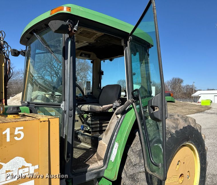 image for item DO0444 2002 John Deere 6405 tractor