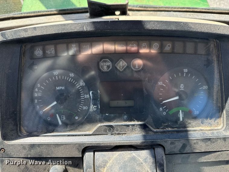 image for item DO0444 2002 John Deere 6405 tractor