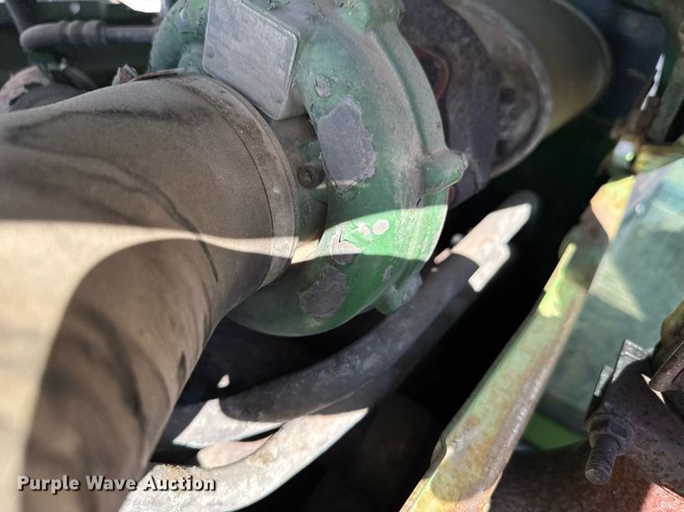 image for item DO0444 2002 John Deere 6405 tractor