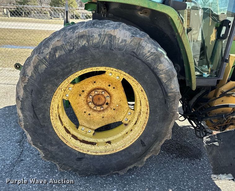 image for item DO0444 2002 John Deere 6405 tractor