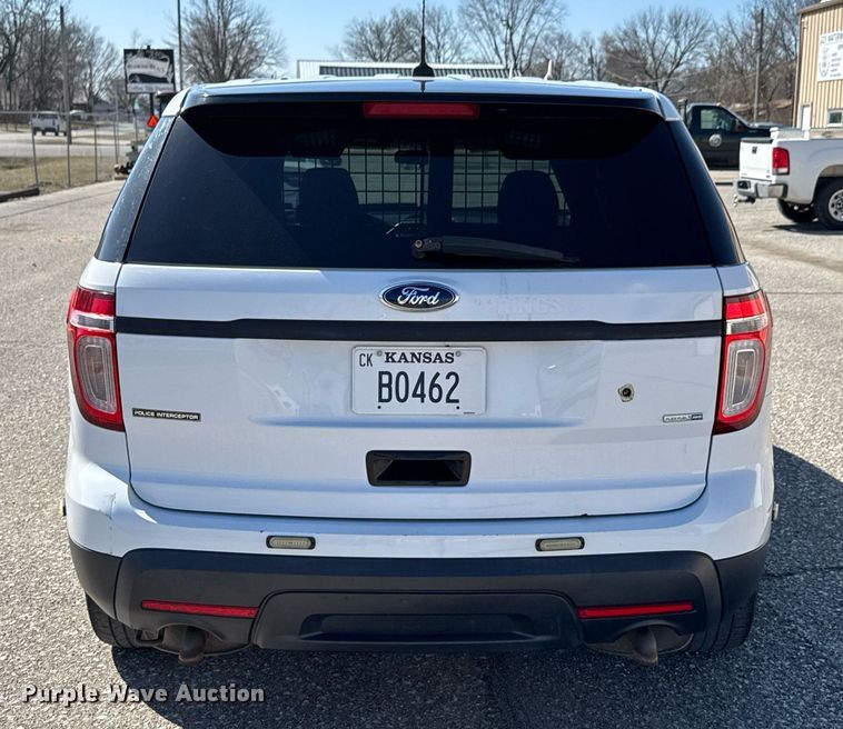 image for item DO0445 2013 Ford Explorer Police Interceptor SUV