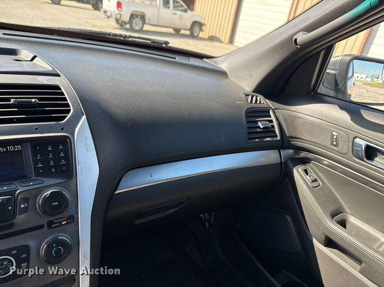 image for item DO0445 2013 Ford Explorer Police Interceptor SUV