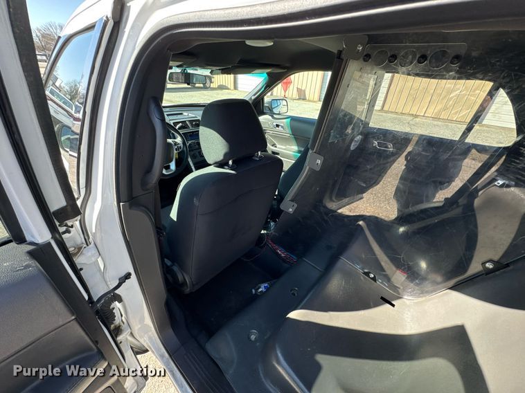 image for item DO0445 2013 Ford Explorer Police Interceptor SUV