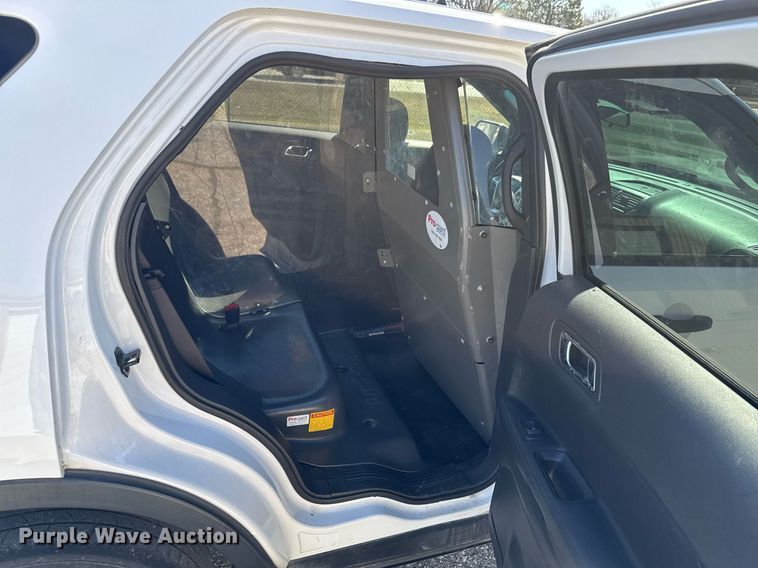 image for item DO0445 2013 Ford Explorer Police Interceptor SUV