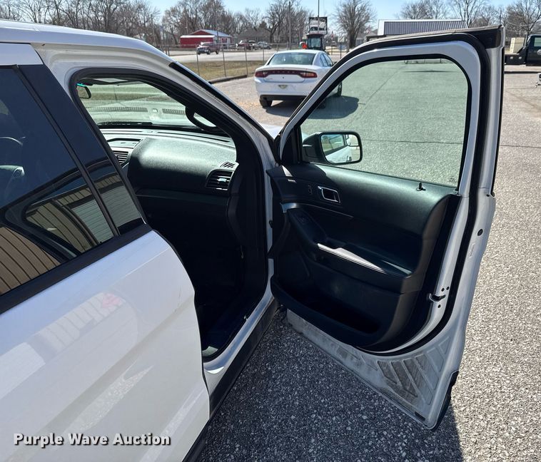 image for item DO0445 2013 Ford Explorer Police Interceptor SUV