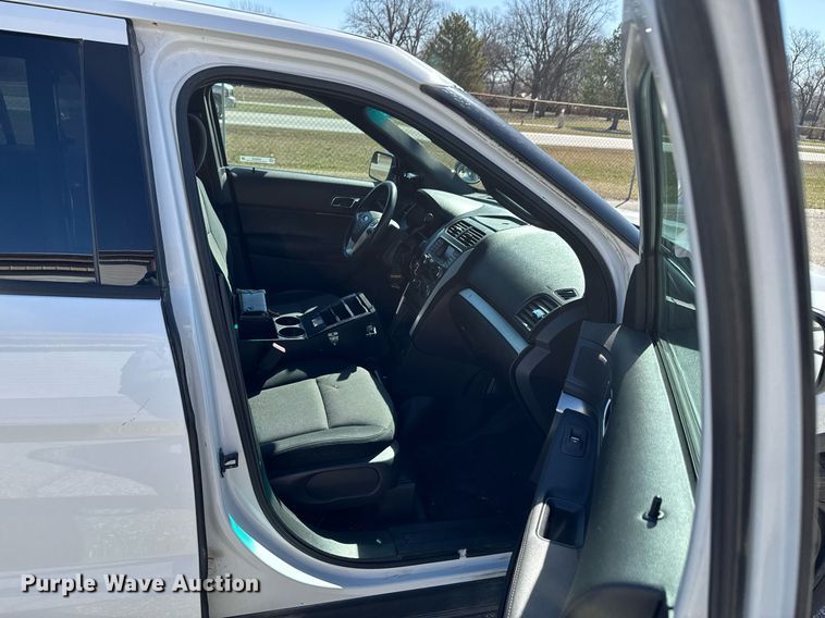 image for item DO0445 2013 Ford Explorer Police Interceptor SUV
