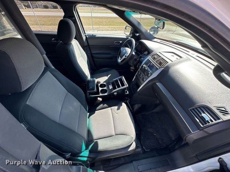 image for item DO0445 2013 Ford Explorer Police Interceptor SUV