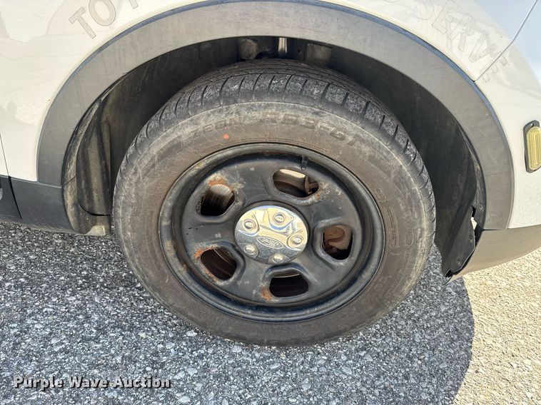 image for item DO0445 2013 Ford Explorer Police Interceptor SUV