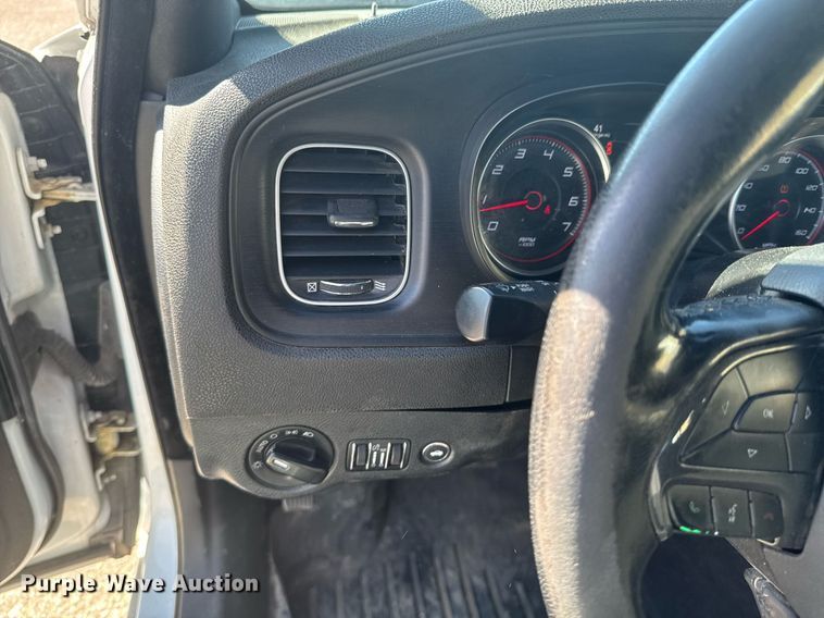 image for item DO0446 2017 Dodge Charger Police 