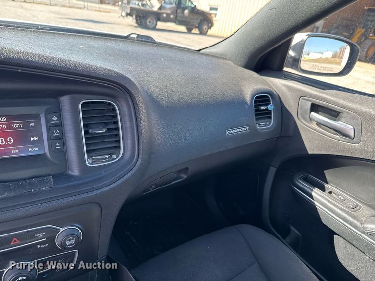 image for item DO0446 2017 Dodge Charger Police 