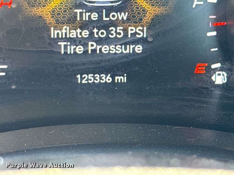 image for item DO0446 2017 Dodge Charger Police 