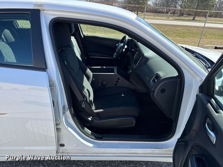 image for item DO0446 2017 Dodge Charger Police 