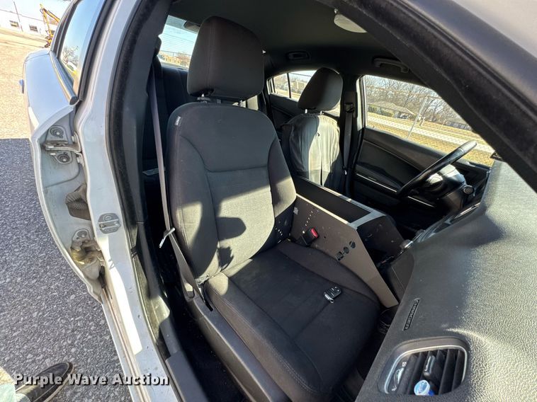 image for item DO0446 2017 Dodge Charger Police 