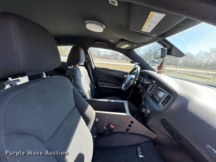 image for item DO0446 2017 Dodge Charger Police 