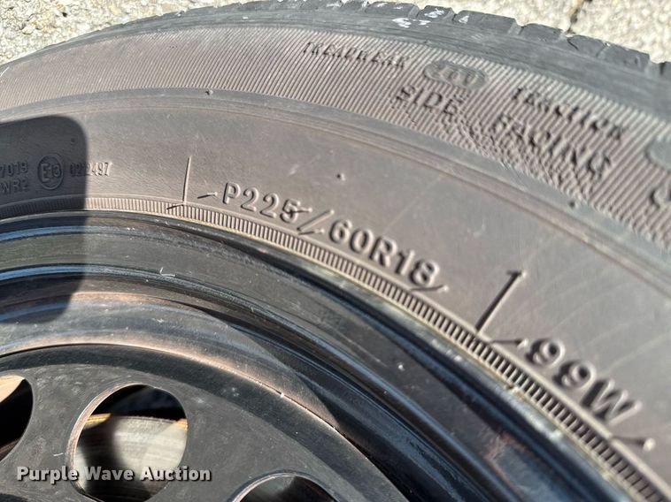 image for item DO0446 2017 Dodge Charger Police 