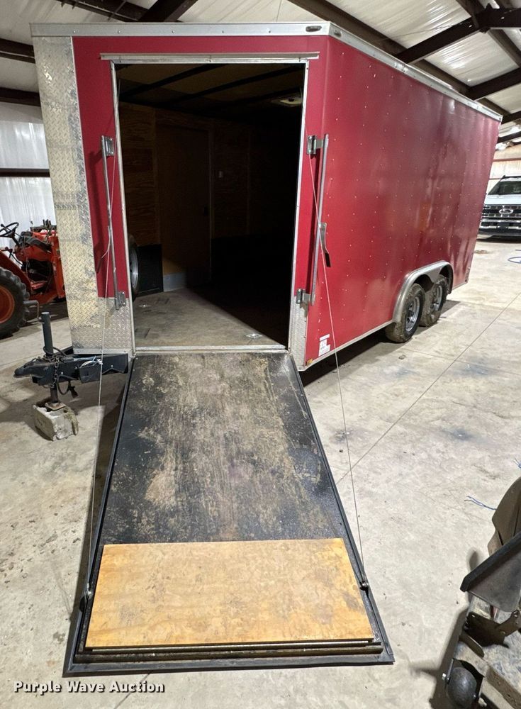 image for item DO0693 2016 Lark United Manufacturing enclosed cargo trailer