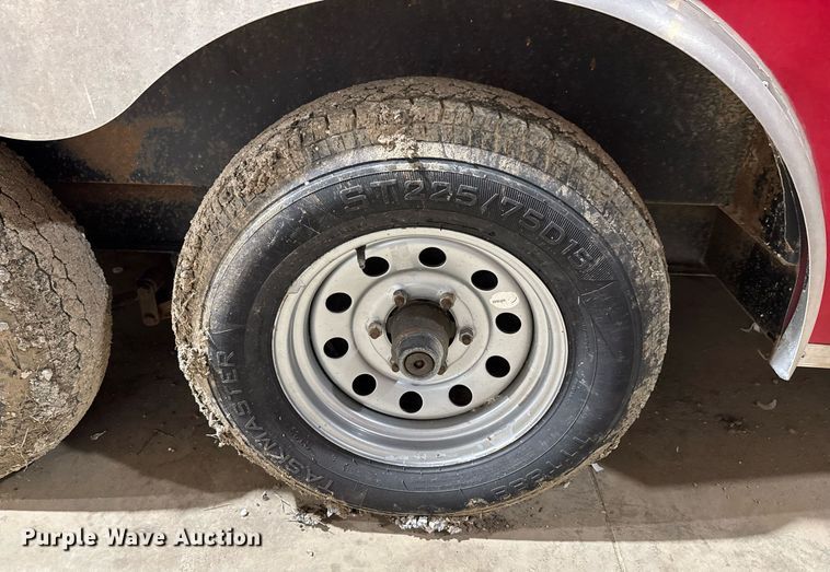 image for item DO0693 2016 Lark United Manufacturing enclosed cargo trailer