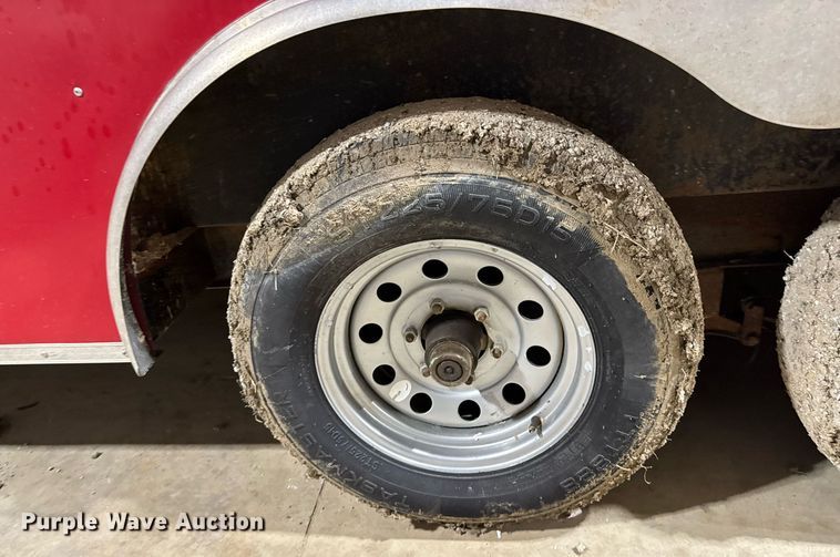 image for item DO0693 2016 Lark United Manufacturing enclosed cargo trailer