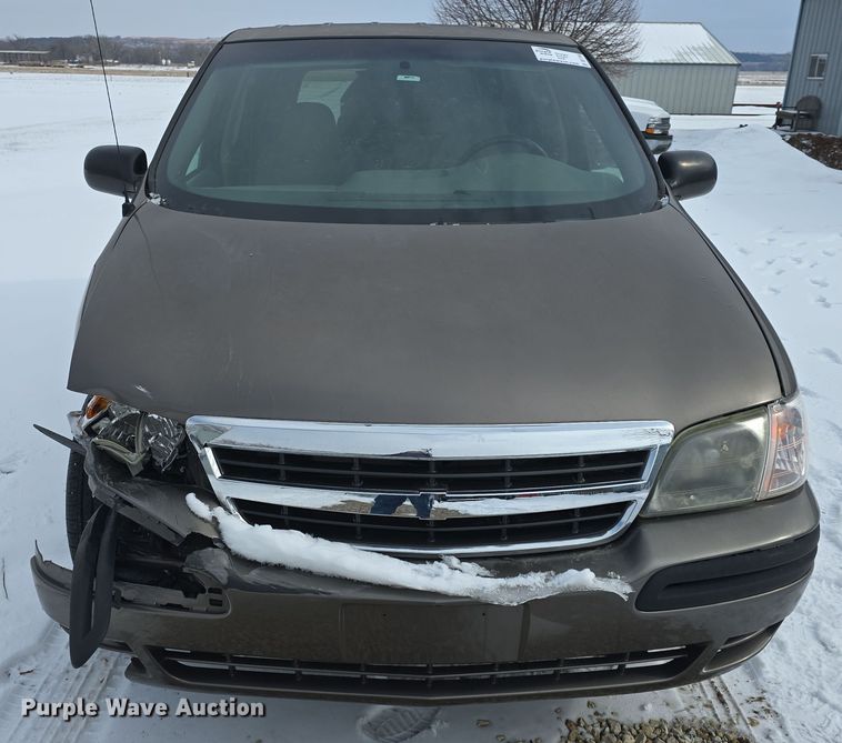 image for item DO7768 2004 Chevrolet Venture van