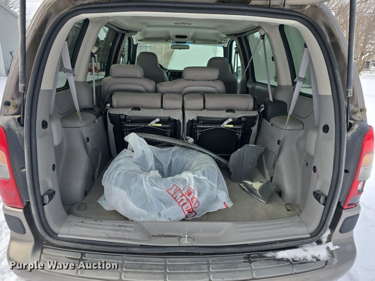 image for item DO7768 2004 Chevrolet Venture van