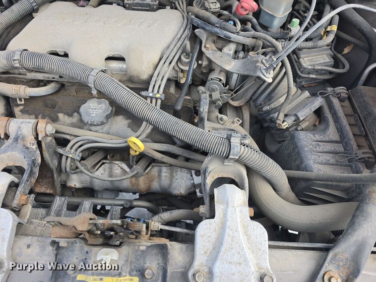 image for item DO7768 2004 Chevrolet Venture van