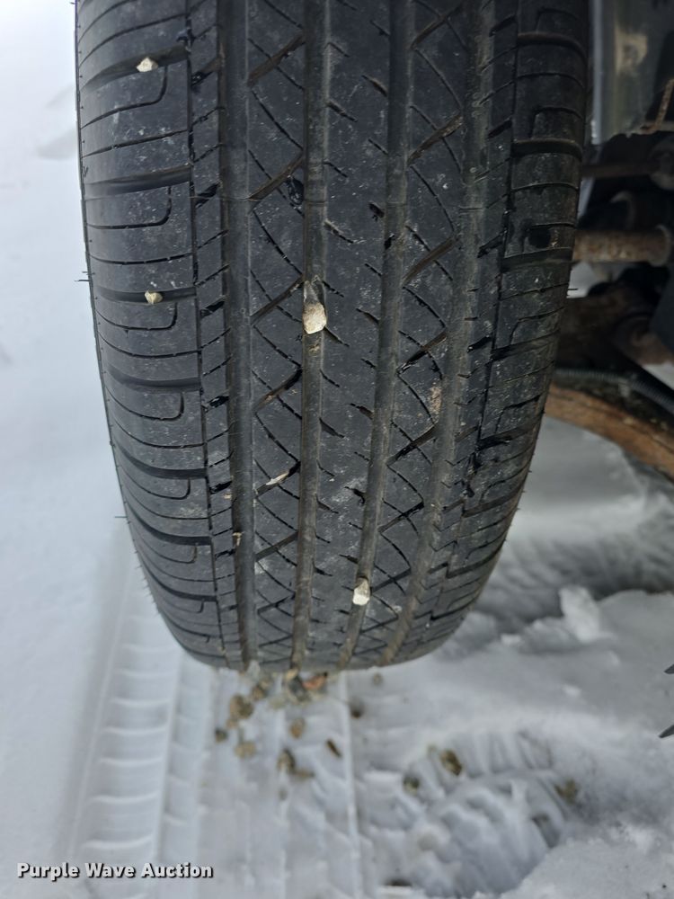 image for item DO7768 2004 Chevrolet Venture van