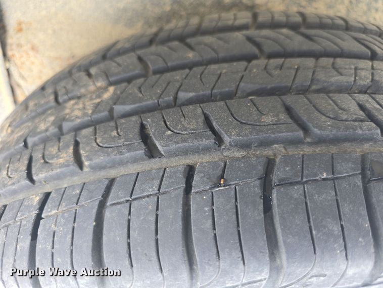 image for item DO7768 2004 Chevrolet Venture van