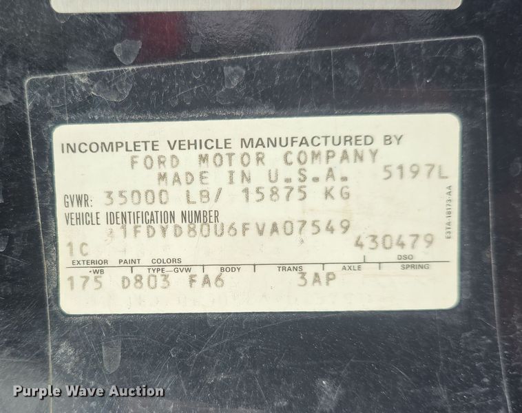 image for item DO7827 1985 Ford C8000 pumper fire truck