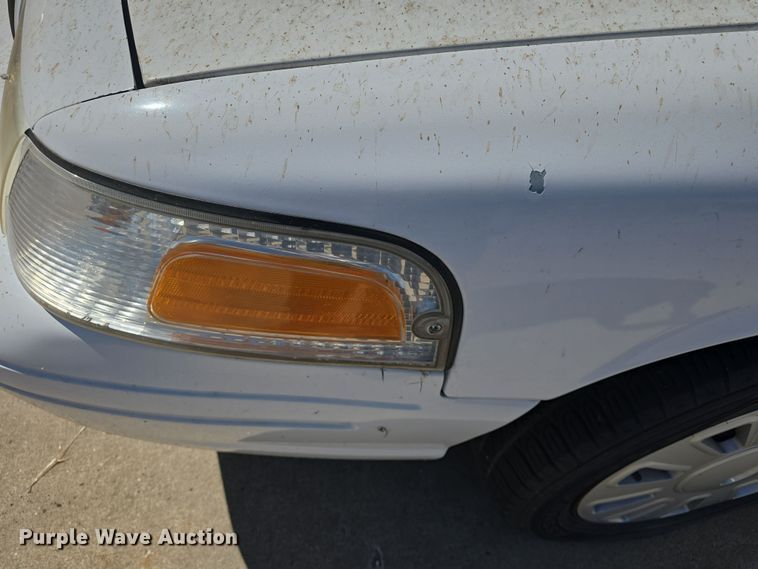 image for item DO7829 2007 Ford Crown Victoria Police Interceptor 