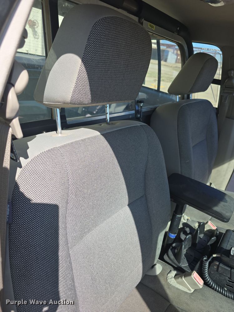 image for item DO7829 2007 Ford Crown Victoria Police Interceptor 